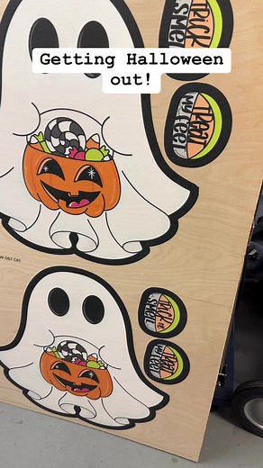 8.7K views · 201 reactions | Just a few Halloween door hangers! | DecoExchange | Facebook