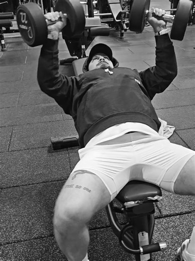 Mastering the Incline Bench Press Technique