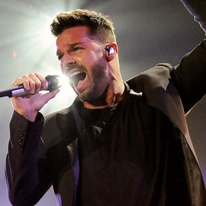 3.8K views · 60 reactions | We've got some catching up to do. Behind The Music RETURNS in two weeks, exclusively on Paramount+ | Paramount+ | Facebook