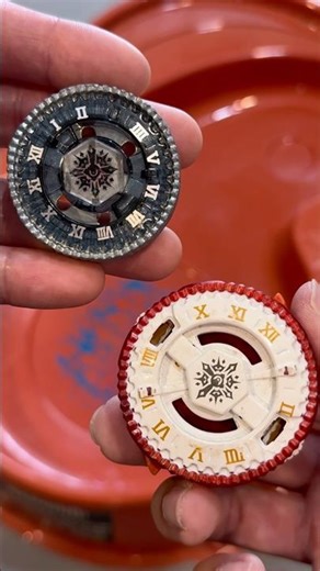 XTS vs OG Twisted Tempo ⏰ Extreme Top System VS Metal Master SERIES! Beyblade #shorts