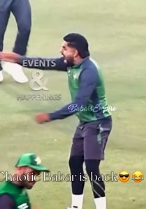 Babar Azam & Shadab Khan: The 'Mandir Ka Ghanta' Meme 🤣