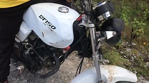 Mi compa el que tiene moto😂 | Grifos 4:20 Oficial