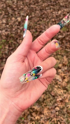 Hope everyone had a great holiday! Time for a new year! 🤞 #nailsart #gelx #christmas #nails💅 #nailart