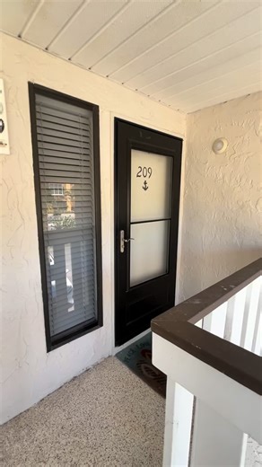 ✨ New on rental! ✨ Welcome to Runaway Bay 209 – your island escape on beautiful Anna Maria Island! 🌴☀️ Just steps from the Gulf, this updated 2BR/2BA condo sleeps 6 offers comfort, style, and serene pond views. Enjoy beach access, a prime location near shops, restaurants, and the trolley stop — everything you need for the perfect getaway! 📍🌊🛍️🚎 🔗 www.islandreal.com/rentals/runaway-bay-209 📆 Book your getaway today! 📞 Reservations: (941) 778-6066 x1 🌐 Book online: www.islandreal.com #ann