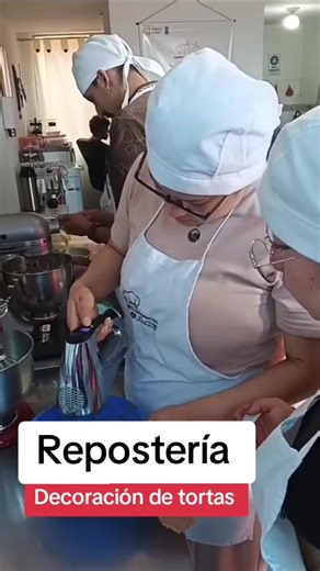 PROGRAMAS DE REPOSTERÍA PARA EMPRENDER #escueladecocina #reposteria