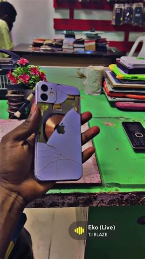 #repair 🧑🏿‍🔧 iPhone 11 screen and back glass replacement