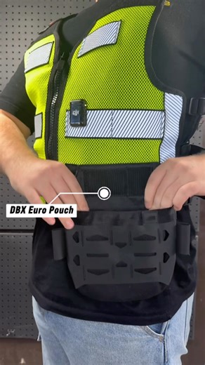 3.6K views · 11 comments | Diamondback 701 High-Viz Vest With Clip on attachments Featuring: Flux X Euro Pouch X Hangman Available on the Signature Tools Site! #dbx #tool #vest #tradie #diamondback | SIG Tools A.K.A Top Class Gears NZ | Facebook
