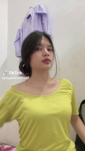 imel sinaga (@angeltiktok2022)’s videos with suara asli - Masa Lalu Musik