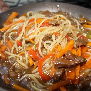 Pasta China súper deliciosa y muy fácil de hacer 😊💕 | Riquísimo