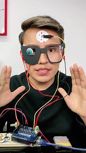 Ojo Biónico 🤖 | BioMakers Industries