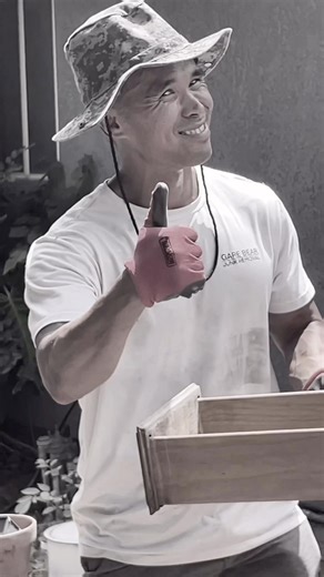 Step right up and watch this mess disappear…1950s style. Just like the good ol days!