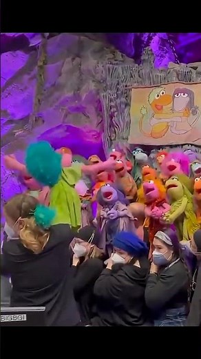 Glimpse Behind the Scenes of Fraggle Rock: Back to the Rock