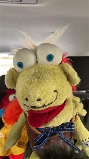 Sammi and Félix Interrogate “Bert!”