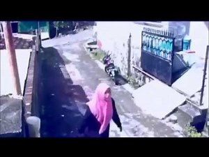 Most Stupid Robbery Attempt Fails