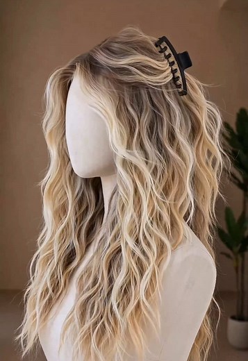 Old Money Blonde Beachy Waves Tutorial