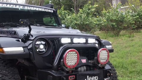 7 Inch Round LED Headlight with High/Low Beam, DRL, Turn Signal, Compatible for Jeep 1997-2018 Wrangler JK/JKU/LJ/CJ/TJ, Ford, GMC, Dodge