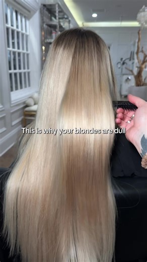 Ever wondered why your blondes aren’t shiny and reflective? Do you feel like they’re flat and dull? It’s not always your toner. Don’t be afraid of some bleach or stripping treatments. Hard water, purple shampoos, sulfates, and minerals are NOT your friend. Want to learn how this works? Follow for more and I will explain in my next post. #hairstylists #clientattraction #hairstyliststips