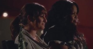 GLEE: "Arthur's Theme" from "What the World Needs Now" (Full Performance)