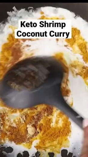 This keto shrimp coconut curry will leave you licking your fingers! #shorts