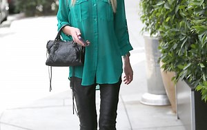 Tara Reid's Legs Look Scary Skinny Just Months After Fans Criticized Her Bikini Body