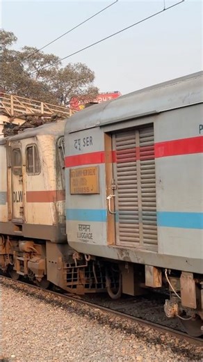 Very Rarest Seen Push-Pull Method Hatia-Islampur Exp Arriwal Rajender Nagar Station #shorts #viral