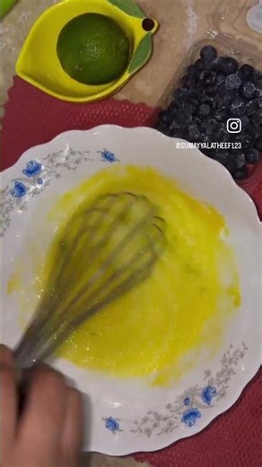 Blueberry lemon 🍋 loaf cake with crumble topping