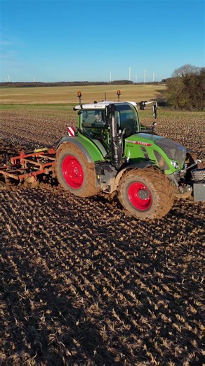 le fendt 720 en pleine hiver 🤩 #agrifrancais🇫🇷🇫🇷🇫🇷 #fendt #CapCut
