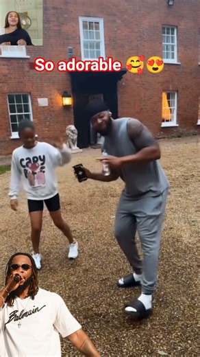 Singer Flavour and his Ada showed off unique dance moves