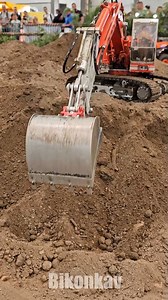 56K views · 1.5K reactions | EXCAVTOR AT WORK! #remotecontrol #digger #bagger | Bikonkav | Facebook