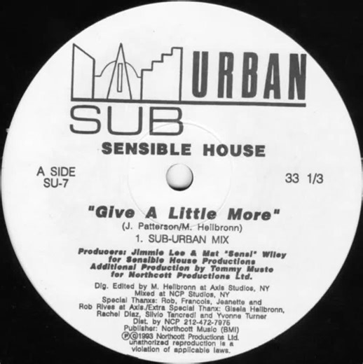 Superb Garage House tune from New York City, one of many early 90s House classics made in NYC. Sensible House - Give A Little More (Sub Urban Mix) Year: 1993 Label: Sub Urban #garagehouse #garagehousemusic #pianohouse #soulfulhousemusic #housemusiclovers