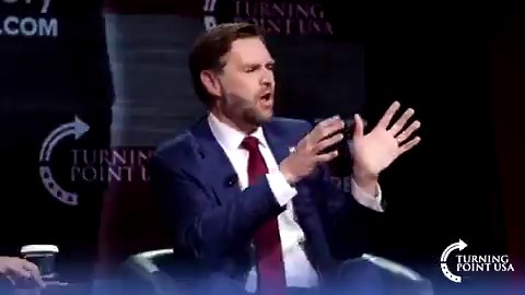 万斯副总统表示，教皇利奥在谈论神学时应该谨慎些。我还以为听错了——Excuse me? 你作为政客，让教皇讨论政治的事情要谨慎我能理解，可是你叫教皇讨论神学谨慎些？你是上帝派来检查教皇工作的吗？