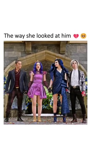 usa laughing on Instagram: "🎬 Movie name: Descendants 3 ☀️ Genre: Musical, Fantasy, Teen ⏳ Movie length: Approximately 1 hour and 48 minutes (108 minutes) 🌟 IMDb rating: 6.4/10 ☀️ Cast: * Dove Cameron as Mal * Sofia Carson as Evie * Booboo Stewart as Jay * Cameron Boyce as Carlos Explanation: The clip features the main cast of the Disney Channel movie Descendants 3. The numbers shown over the actors represent their ages in 2019, the year the film was released, and their projected ages in 2025.