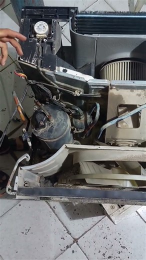 Change compressor #acrepair #homemaintenance #accircuits