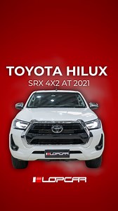🔥 Toyota Hilux 4x2 AT 2021 🔥 Confiabilidad, potencia y estilo en una sola pick-up. Caja automática, diseño robusto y el rendimiento que la hizo leyenda en el camino. ¿Buscás una camioneta lista para todo? Esta Hilux es tu mejor aliada. 💪🚗💨 📍 Disponible en Lopcar Veni a verla y llevate la tuya ✔️ | Lopcar