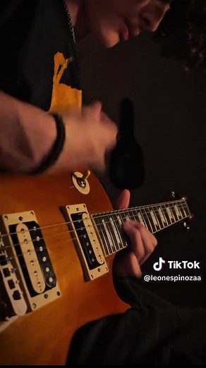 Master of Puppets Guitar Solo Tutorial