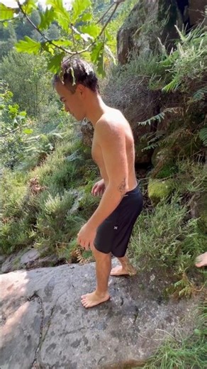 NICE BARANI 7 M + GAP IG @shaizyaa #cliffdiving #barani #diving #nature #cliffjumping