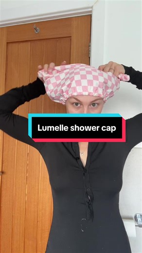 @Lumelle shower cap! The game changer for your hair when it comes to shower time ✌🏻 #lumelle #showertok #hairhacks #dealdrops #tiktokmademebuyit