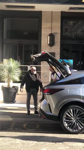 119K views · 2.3K reactions | Carlos Alcaraz leaving for training earlier today. #carlosalcaraz #tennis #atp #alcaraz #wimbledon #novakdjokovic #rafaelnadal #usopen #atptour #tennisplayer | Carlos Alcaraz Fans | Facebook