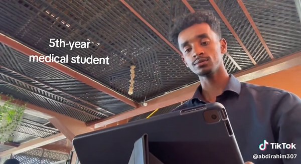 Being medical student it's responsibility it requires consistent reading and spending more time to it to become a great doctor #futuredoctors #Medicalstudents #Students