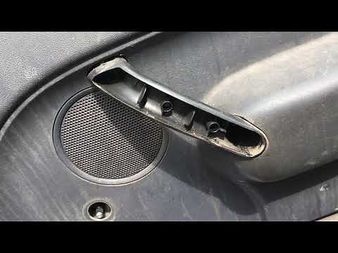 Ford Transit Connect Mk1 - Removing The Door card - Needed to replace window