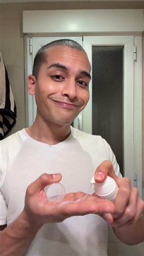 En bucle con esta canción ‪@JulianaVelasquezOficial‬ #shorts #musica #lacolombiana #skincare