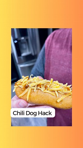 71K views · 257 reactions | Get ready to up your corn dog game with this epic Corn DogChill Hack!1. Cook your corn dog to golden perfection.2. Remove the stick and slice it down the middle.3. Load it up with your favorite chili sauce, melty cheese, and all your top toppings!Take a bite and enjoy a flavor explosion!Who's tryingthis ASAP? #ChiliDogDay #CornDogHack #Foodie#FoodHack #Foodielnspo #Yum #FoodieLife #nationalchillidogday #hotdogs #corndog #foodhacks | Sherreanw | Facebook