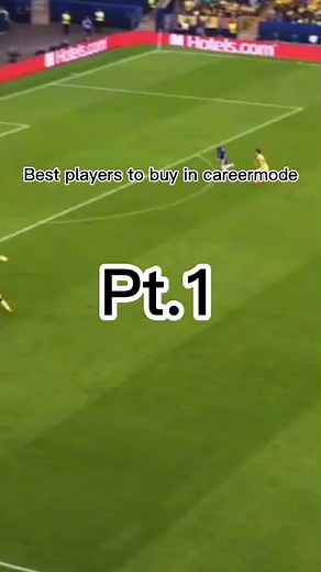 Exploring Free Agents in FIFA 22 Career Mode