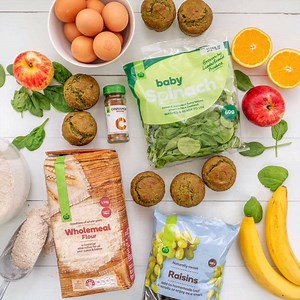 Schools Back, which means lunchbox packing! I don't reckon lunchboxes need to be fancy or flash to be good, these muffins have got no fancy or flash ingredients, you can grab everything you need to make them from Countdown Supermarkets Thanks, Countdown for stocking all the stuff to pack the kids lunchboxes I need at affordable prices! Full recipe https://mykidslickthebowl.com/lunchbox-spinach-muffins/ | My kids lick the bowl