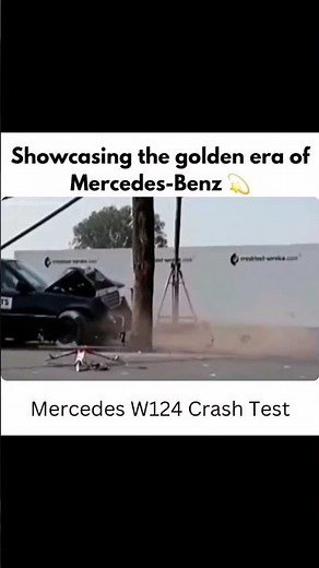 Showcasing the Golden Era: Mercedes-Benz W124 Crash Test | Safety & Durability