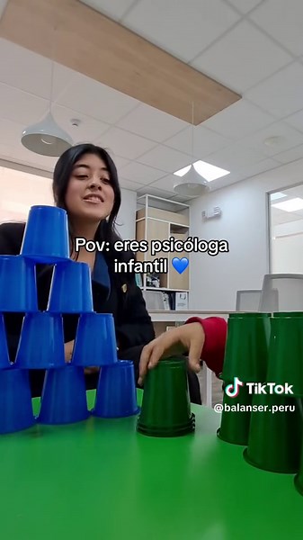 Los peques nos han enseñado tanto; son seres llenos de luz ✨. Nos encanta ser psicólogas y aprender de ellos 💙 #psicologia #psicologas #niños #fyp #parati #neurodivergent #autismo #terapia #terapiaemocional #greysanatomy #greysanatomyedits
