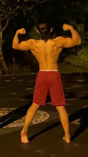 How to Develop 'Demon Back' like Yujiro Hanma: Step by Step Guide