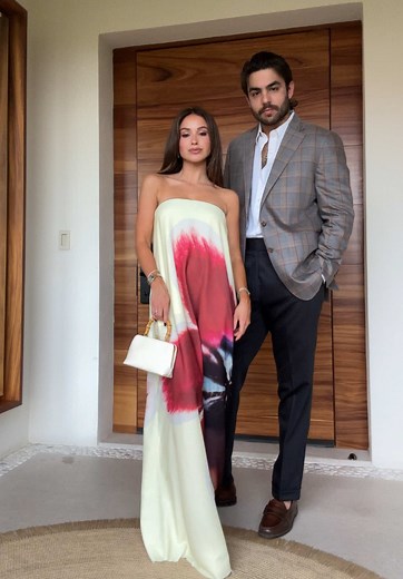 beach wedding ready 🌺 #beachwedding #weddingguest #couple #couplegoals