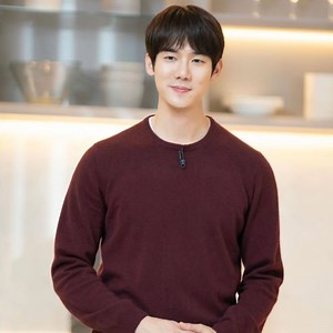 Inside the Dating History of When the Phone Rings Star Yoo Yeon-seok