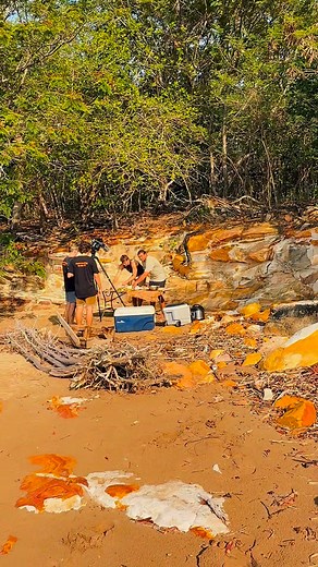 Behind the scenes with Outback Tom Australia, Tourism NT and the legends at Going North. Proud to be part of promoting the Territory and sharing our story with the world. 🎬 🐟 🔥 🌴 ❤️🐊 | Aboriginal Community Harvest